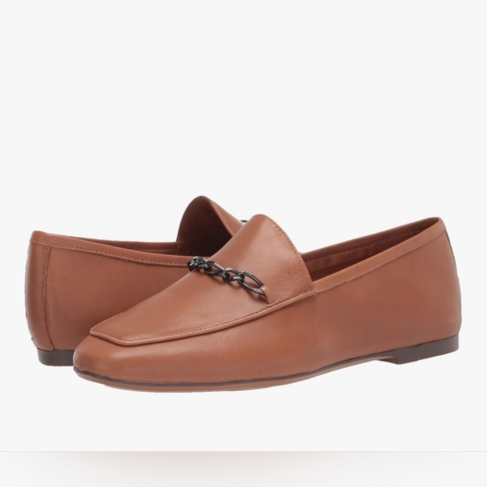 🌻Naturalizer Parrish Flat – Tawny Leather – Size 6.5M